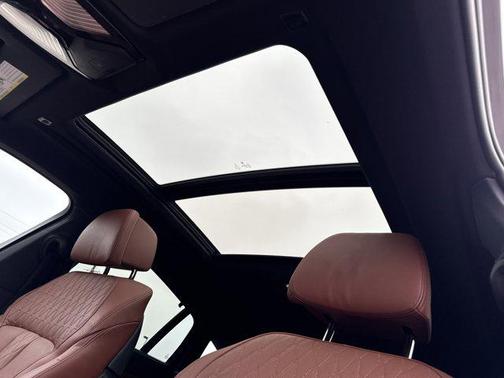 2023 BMW X6 M50i