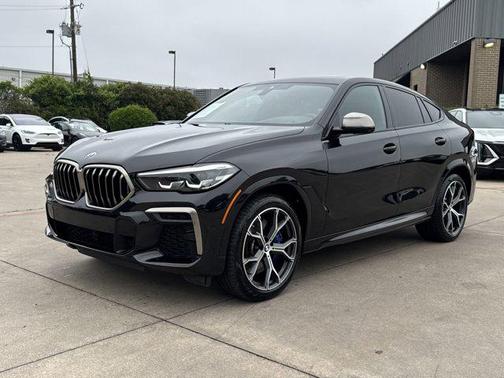 2023 BMW X6 M50i