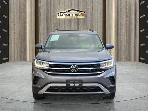 2022 Volkswagen Atlas 3.6L SE w/Technology