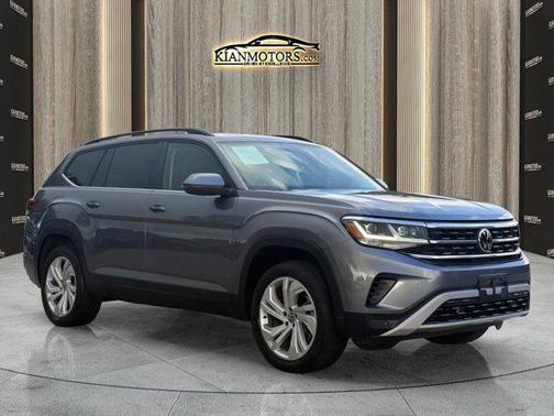 2022 Volkswagen Atlas 3.6L SE w/Technology