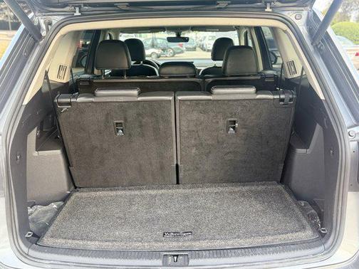 2022 Volkswagen Atlas 3.6L SE w/Technology