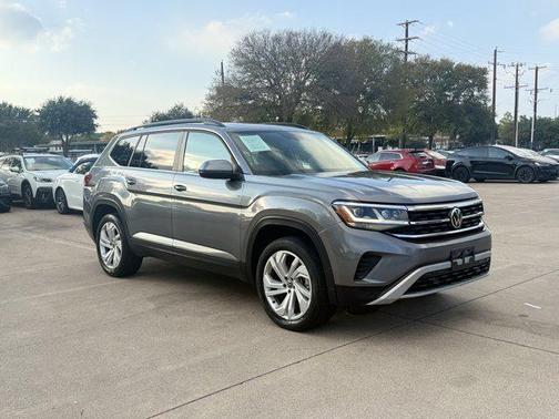 2022 Volkswagen Atlas 3.6L SE w/Technology