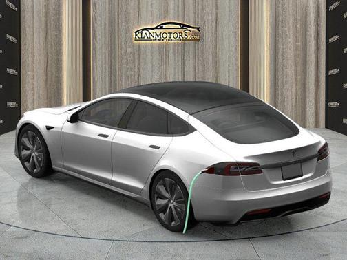 2021 Tesla Model S Long Range