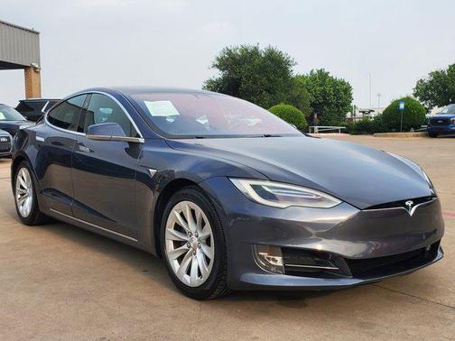 2020 Tesla Model S Long Range Plus