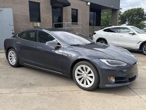 2020 Tesla Model S Long Range Plus