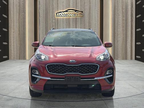 Hyper Red 2022 Kia Sportage EX