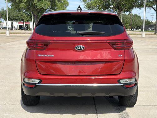 Hyper Red 2022 Kia Sportage EX
