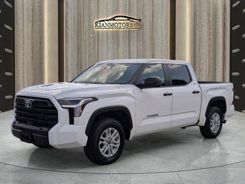 2024 Toyota Tundra SR5