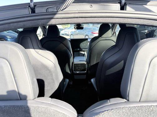 2022 Tesla Model X Dual Motor All-Wheel Drive