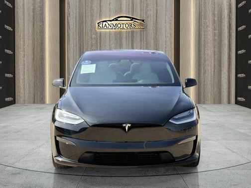 2023 Tesla Model X Standard Range