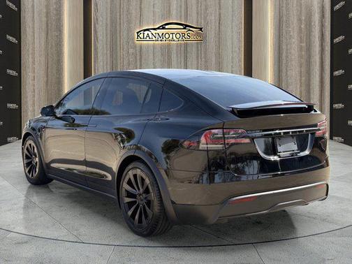 2023 Tesla Model X Standard Range