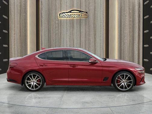 2023 Genesis G70 3.3T RWD