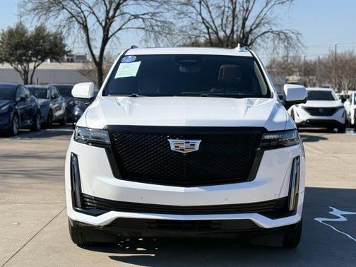 2023 Cadillac Escalade Sport