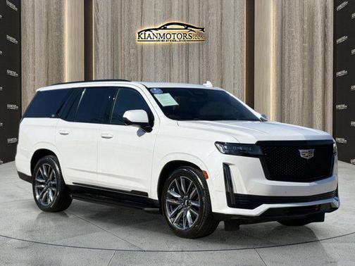 2023 Cadillac Escalade Sport