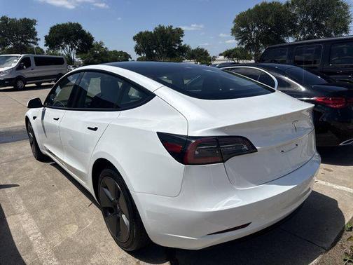 Pearl White Multi-Co 2023 Tesla Model 3 Standard Range