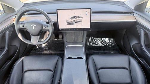 Pearl White Multi-Co 2023 Tesla Model 3 Standard Range