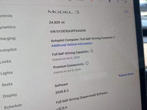 Pearl White Multi-Co 2023 Tesla Model 3 Standard Range