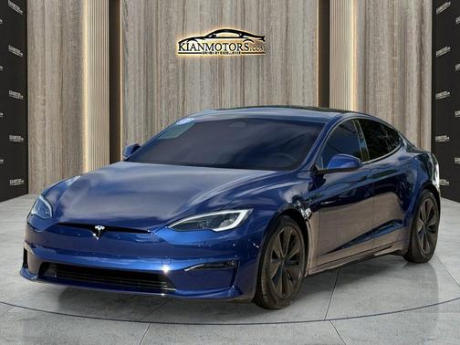 Deep Blue Metallic 2024 Tesla Model S Long Range
