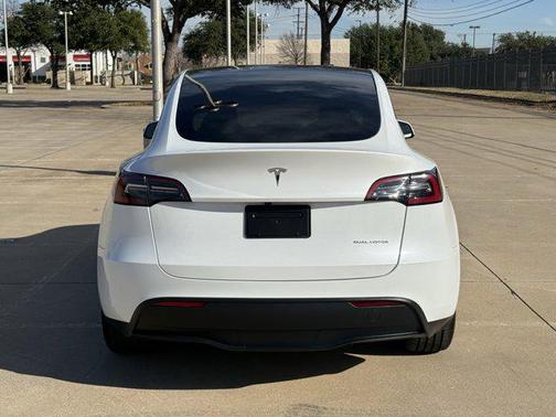2024 Tesla Model Y Long Range Dual Motor All-Wheel Drive