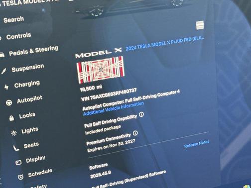 2024 Tesla Model X Plaid Tri Motor All-Wheel Drive