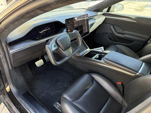 2021 Tesla Model S Plaid