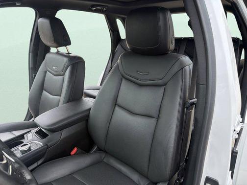 White 2024 Cadillac XT5 Premium Luxury