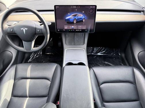 2022 Tesla Model Y Long Range Dual Motor All-Wheel Drive