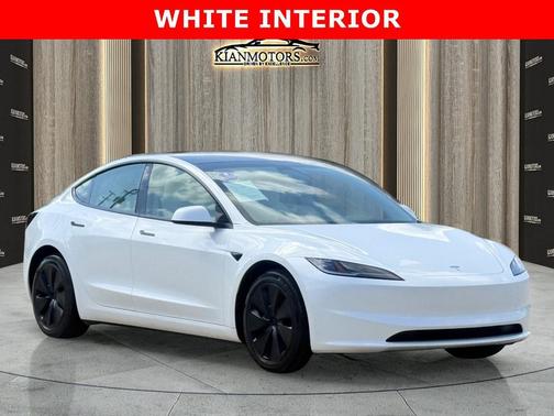 Pearl White Multi-Co 2024 Tesla Model 3 Long Range