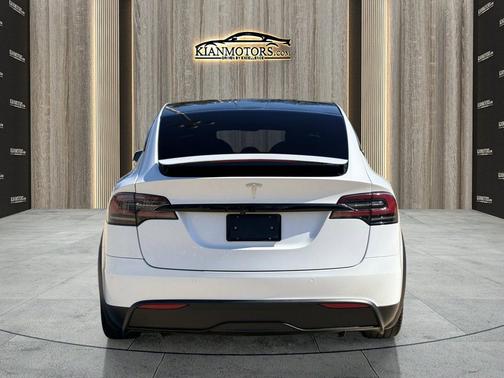 Pearl White Multi-Co 2023 Tesla Model X Standard Range