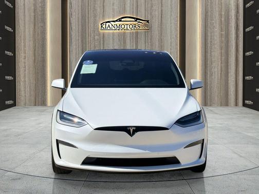 Pearl White Multi-Co 2023 Tesla Model X Standard Range