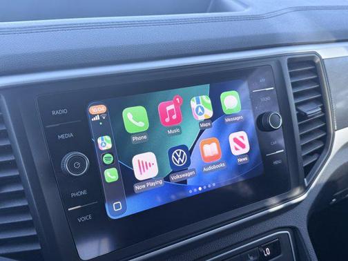 2021 Volkswagen Atlas Cross Sport 3.6L V6 SE w/Technology R-Line