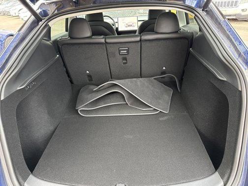 2023 Tesla Model Y RWD