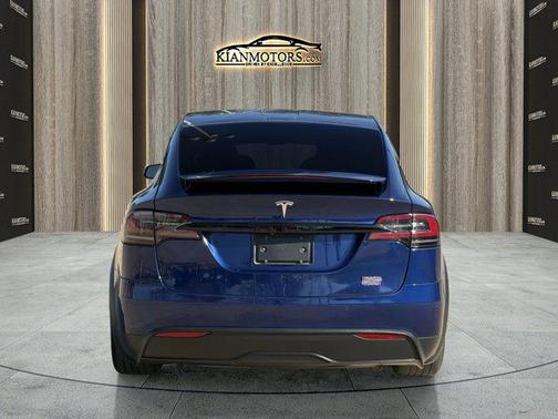 2022 Tesla Model X Plaid Tri Motor All-Wheel Drive