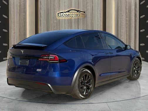 2022 Tesla Model X Plaid Tri Motor All-Wheel Drive