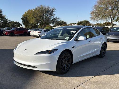 2025 Tesla Model 3 Long Range