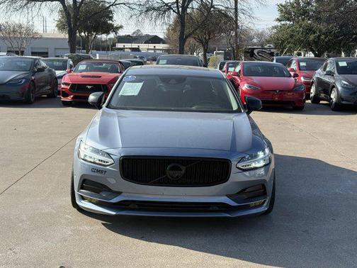 2018 Volvo S90 T5 Momentum