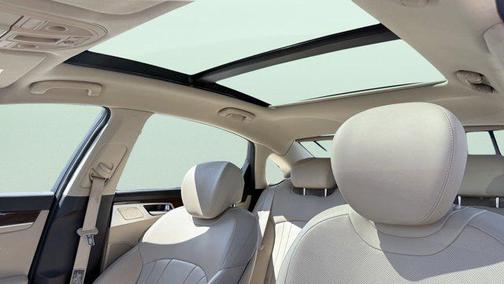 Serengeti Brown 2019 Genesis G80 3.8