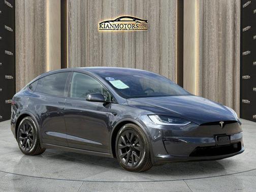 2024 Tesla Model X Long Range