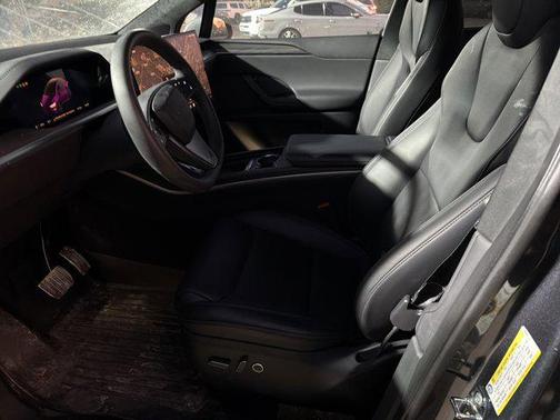 2024 Tesla Model X Long Range