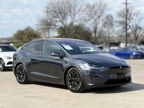 2024 Tesla Model X Long Range