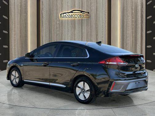 Black Noir Pearl 2020 Hyundai IONIQ Hybrid SE