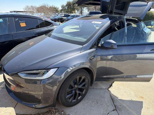 2023 Tesla Model X Standard Range
