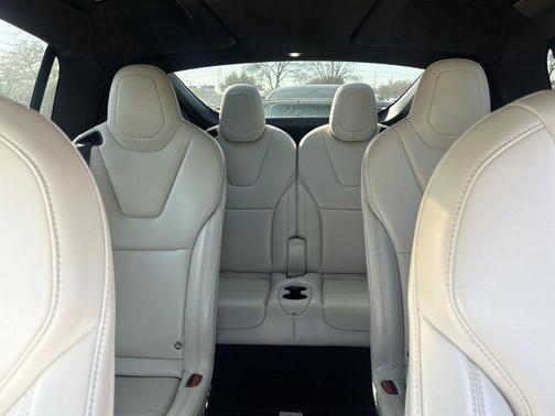 2020 Tesla Model X Long Range Plus Dual Motor All-Wheel Drive