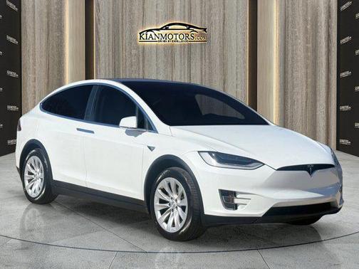 2020 Tesla Model X Long Range Plus Dual Motor All-Wheel Drive