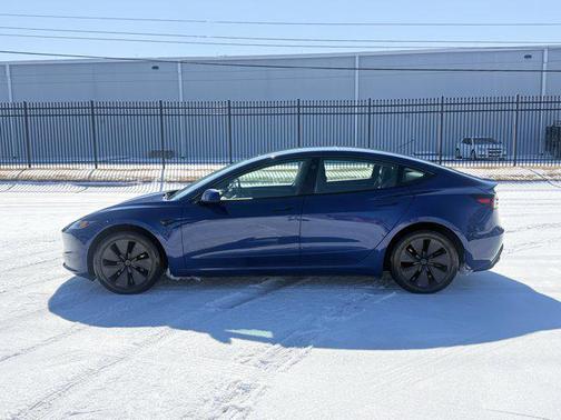 2025 Tesla Model 3 Long Range