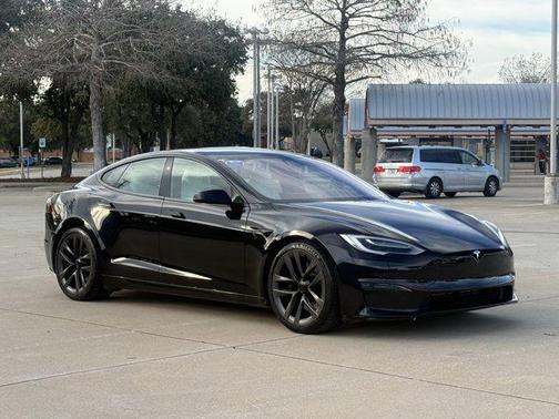 2021 Tesla Model S Plaid