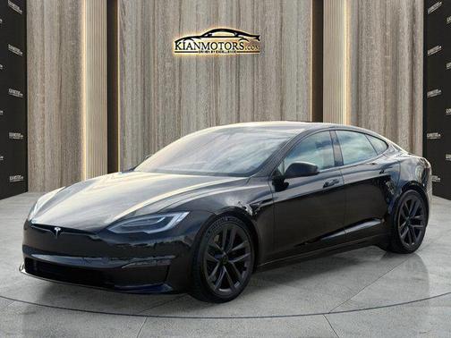 2021 Tesla Model S Plaid