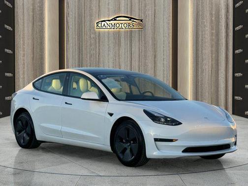 2023 Tesla Model 3 Standard Range