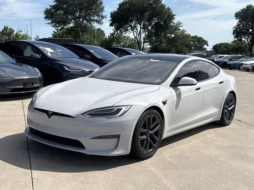 Pearl White Multi-Co 2021 Tesla Model S Long Range