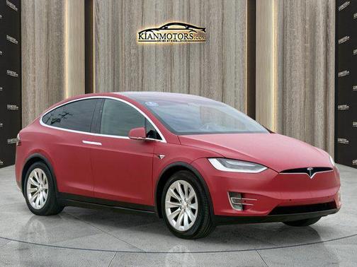 2017 Tesla Model X 75D